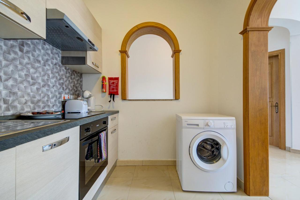 Don Rua Court 3 Bedroom Apartments By Shortletsmalta Sliema Exterior foto